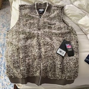 NFL Raiders NWT Sherpa vest